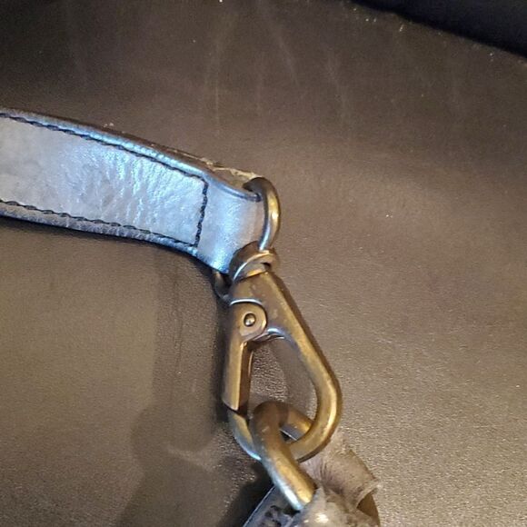 FOSSIL Vintage Revival Leather Crossbody - Picture 13 of 14